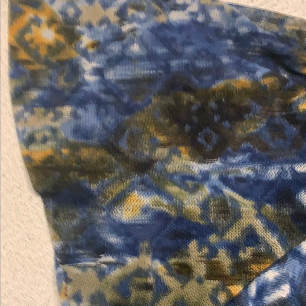 AB Studio Printed Top - Picture 5 of 6